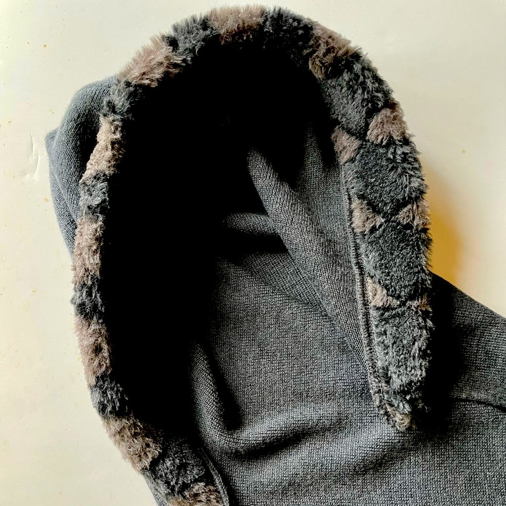 Knit Hood Cowl Scarf with Faux Fur
